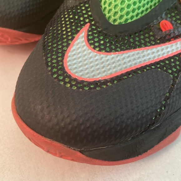 Nike LeBron 12 Low Remix 724557-003 shoes main image 6